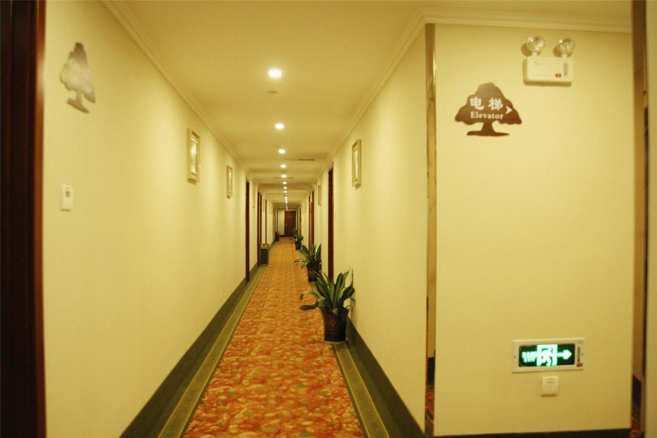 Greentree Inn Hotel Jianhe Subway Station North Palace Taiyuan Luaran gambar